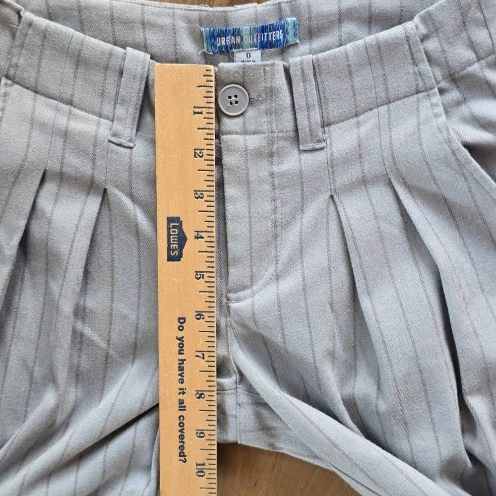 Urban Outfitters Wide Leg Trousers Women 0 Grey Pinstripe Dark Academia Core - Picture 4 of 14